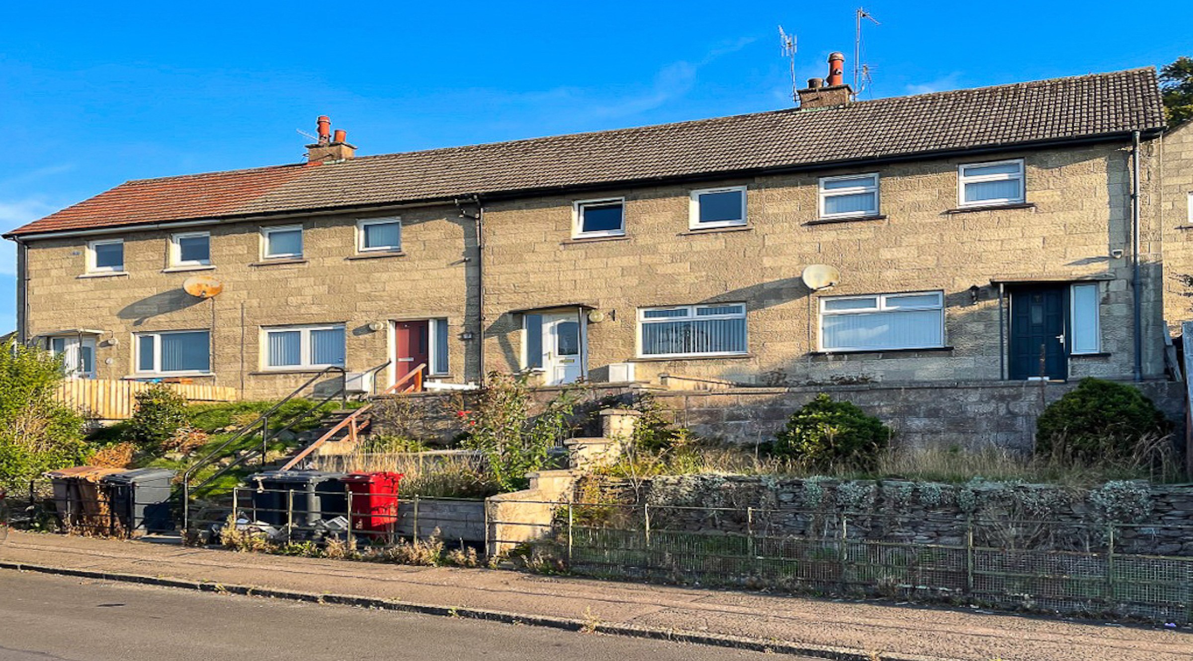 To Let House Residential