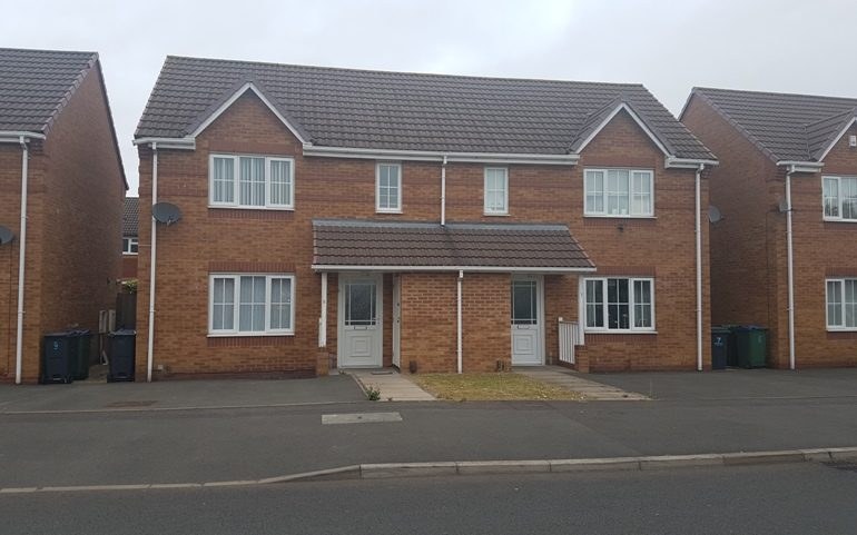 house to rent in Tipton