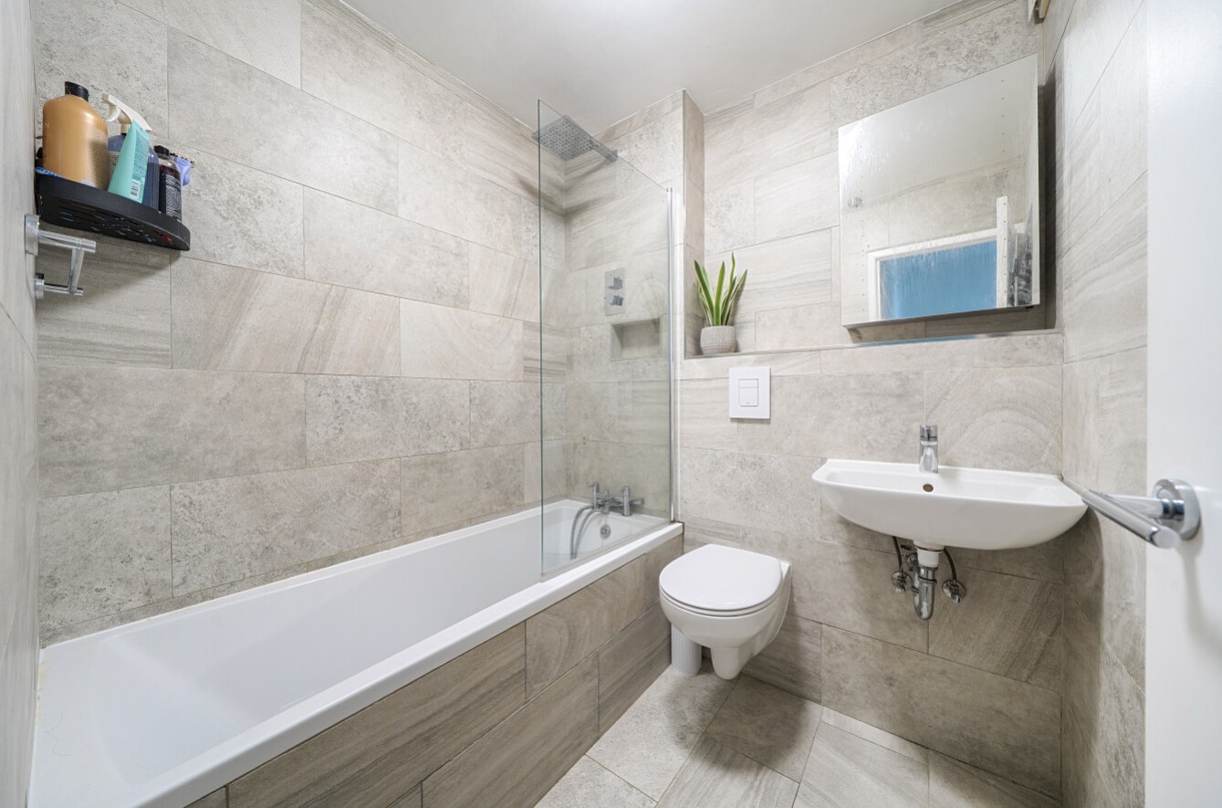 Ashdown Court, 30 Cedar Road, Sutton, Surrey, SM2, photo 7