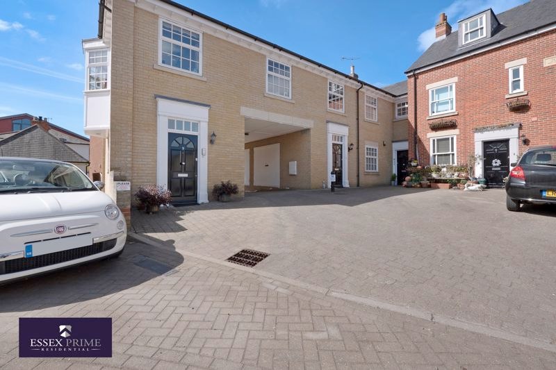 Oakleigh Court