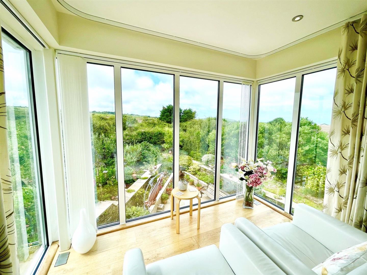 Lanner - Between Truro, Falmouth and Redruth, photo 8