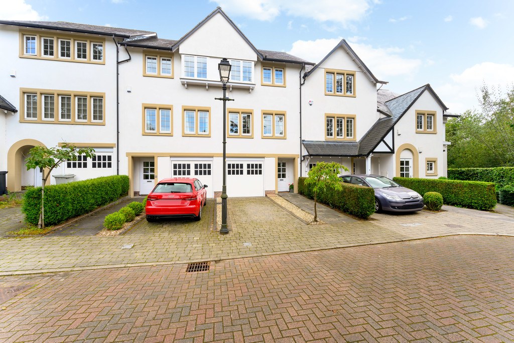 terraced house to rent in Lilybrook Drive
