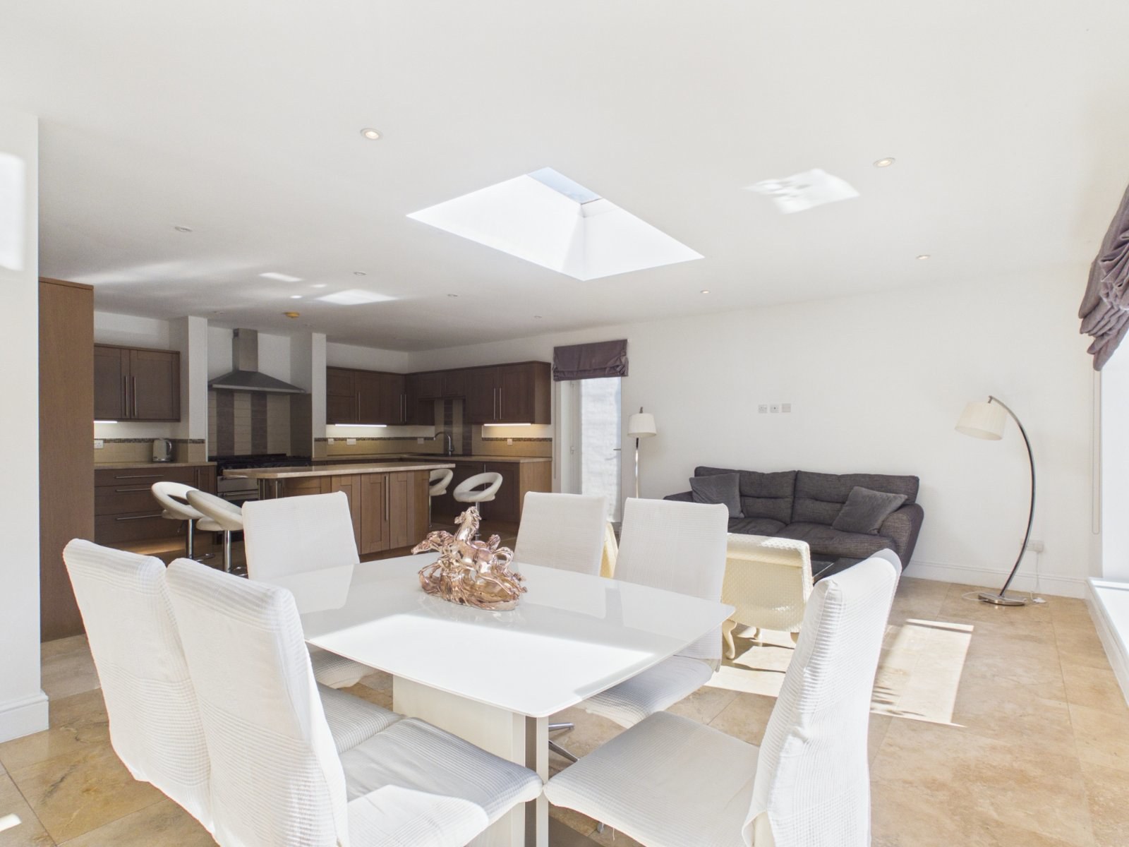 Coppermill Road, Wraysbury, Berkshire, TW19, photo 14