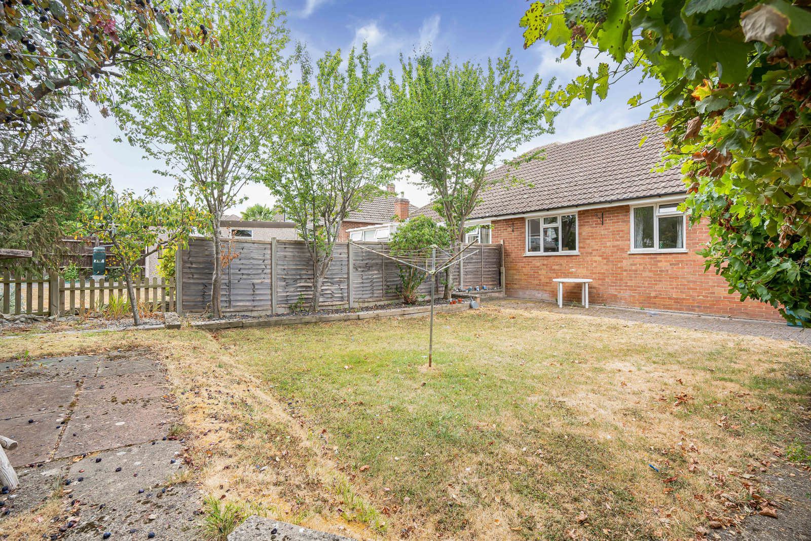 Orchard Close, Normandy, Guildford, Surrey, GU3, photo 20