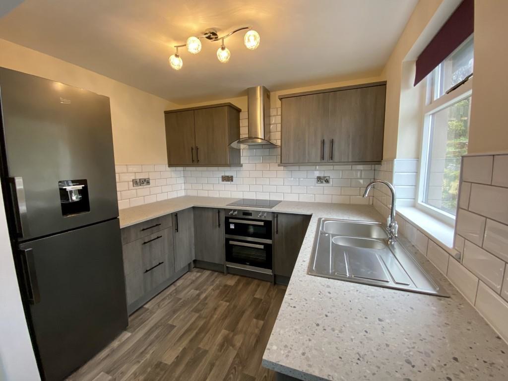 Braithwaite Edge Road, Keighley, BD22 6RA, photo 2