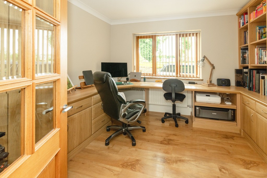 Low Demesne, Ingleton, Carnforth, LA6, photo 9