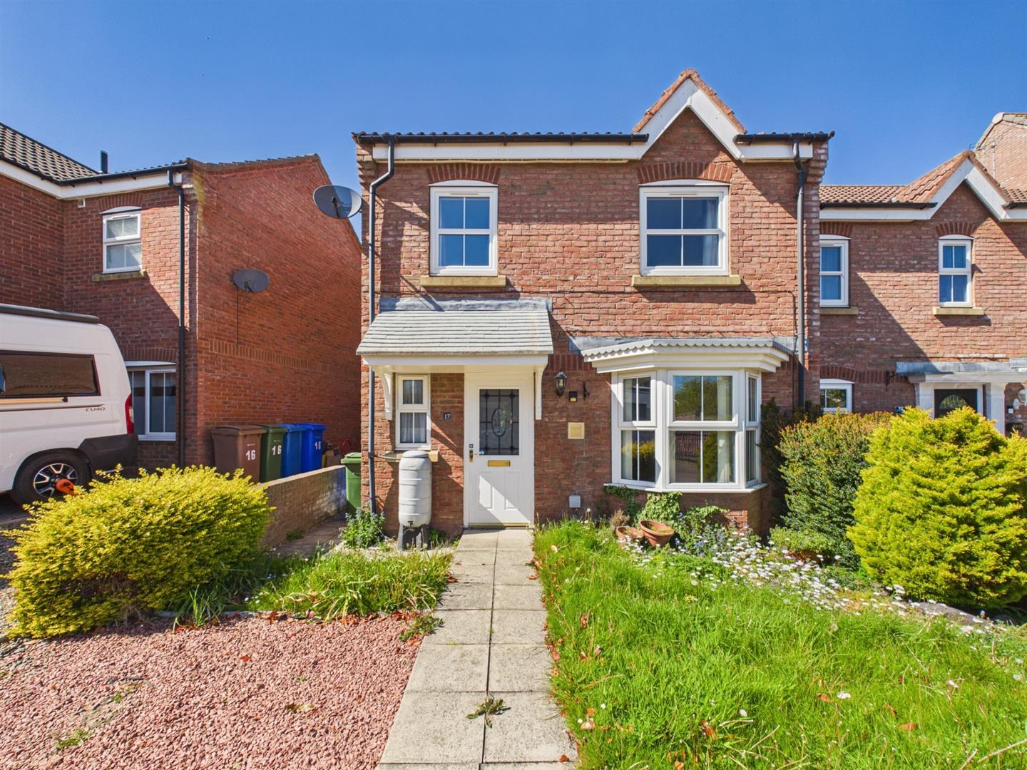 Bed House - End Terrace