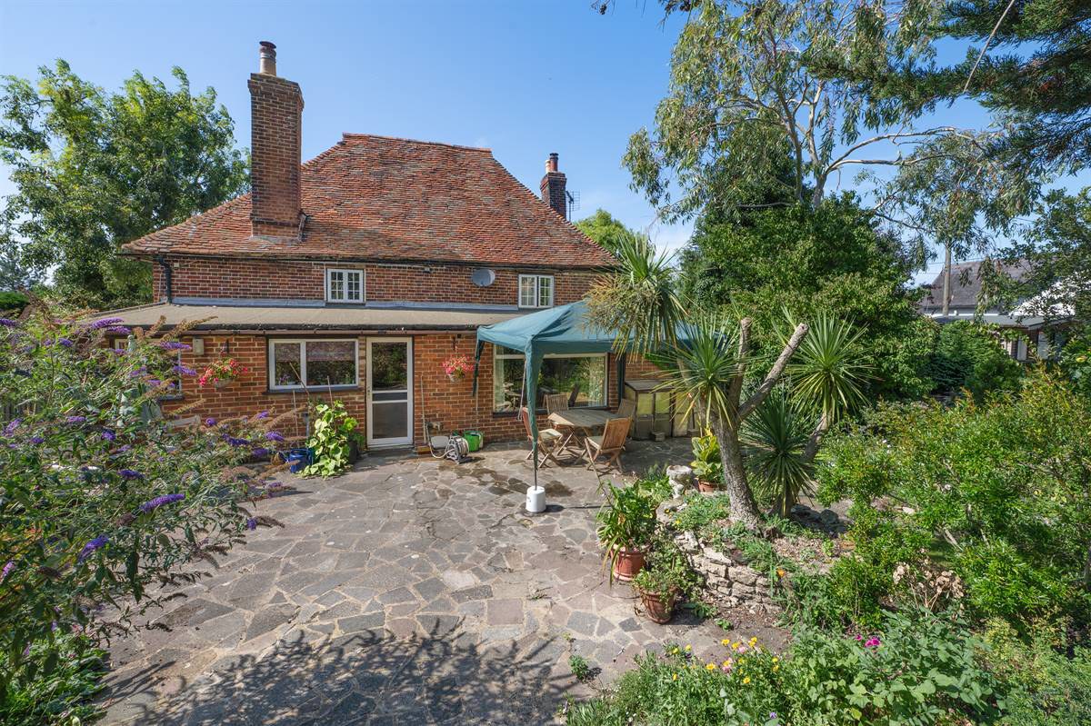 Church Road, Hoath, Canterbury, photo 23