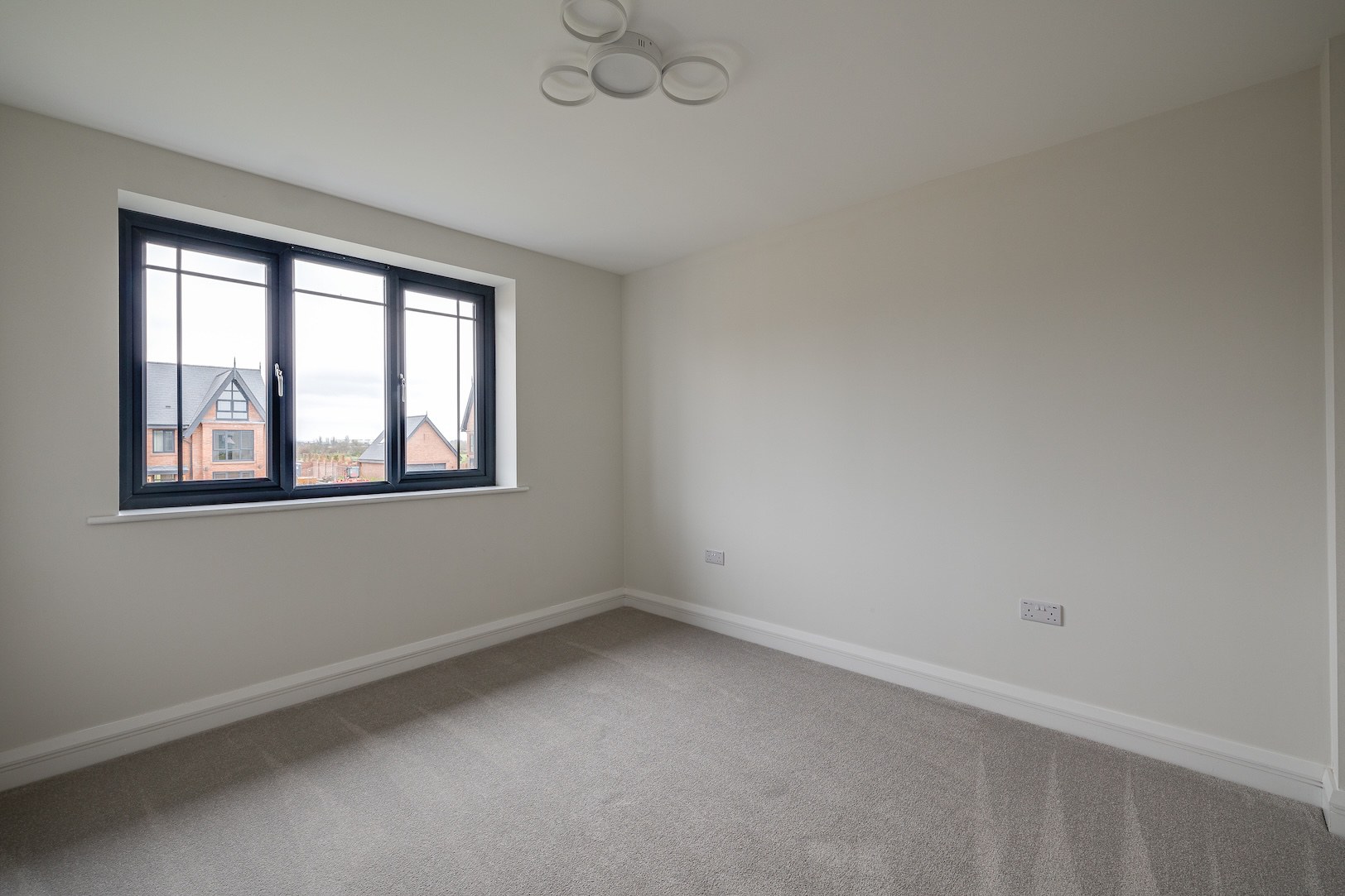 Beaufort Court, Lache Lane, CH4, photo 11