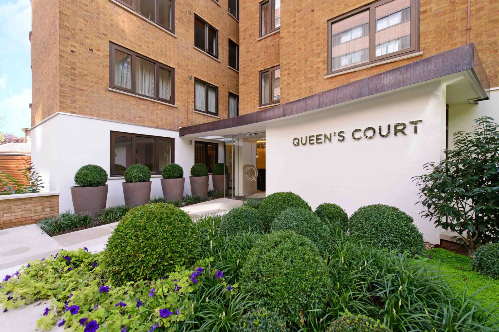 Queens Court, 4-8 Finchley Road, London, NW8