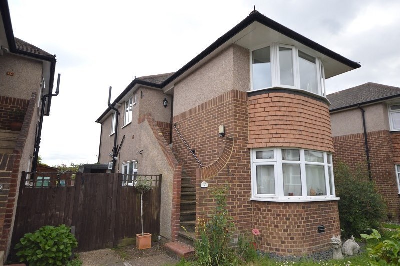 Carnforth Close