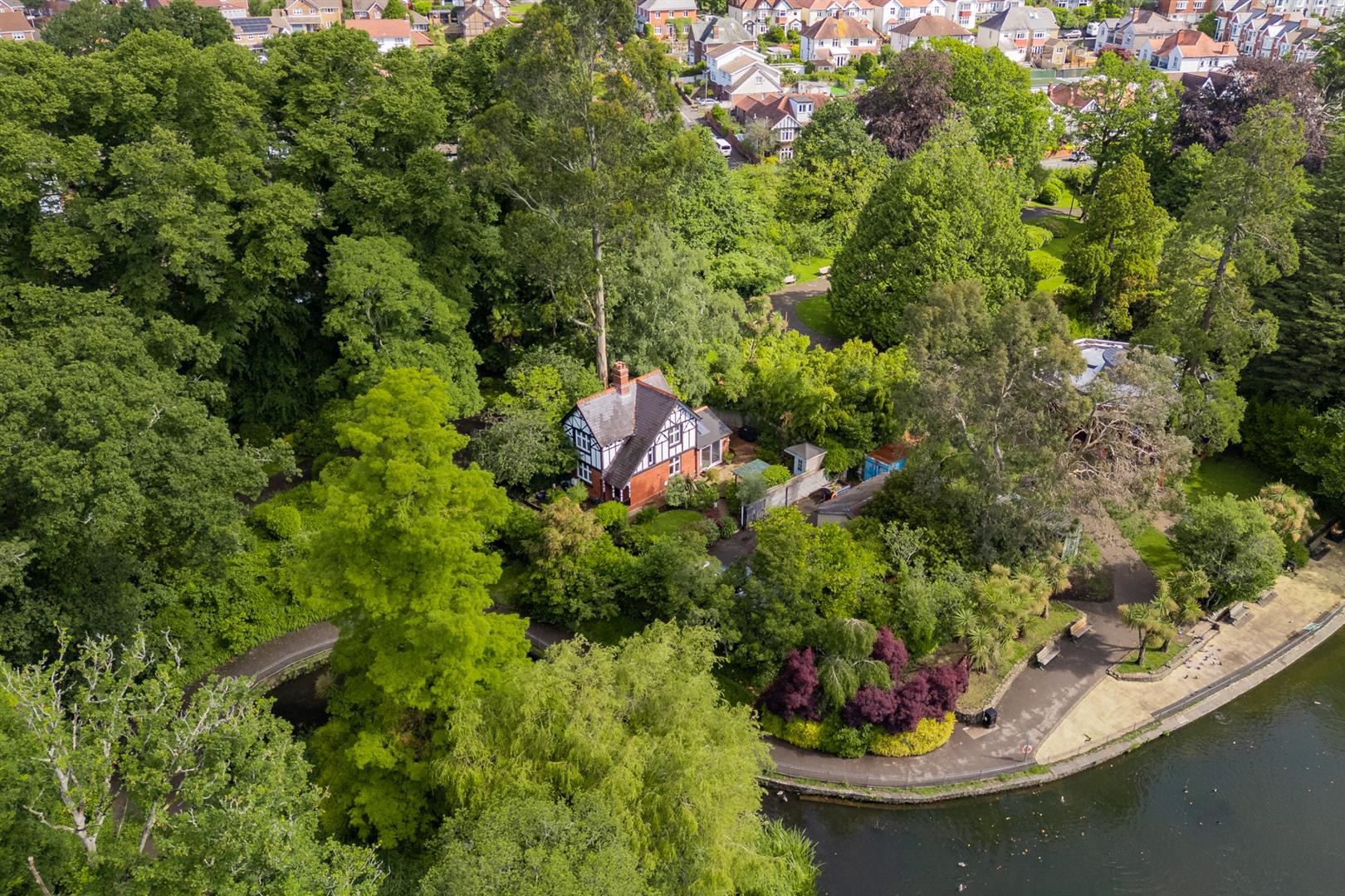 Photo 28