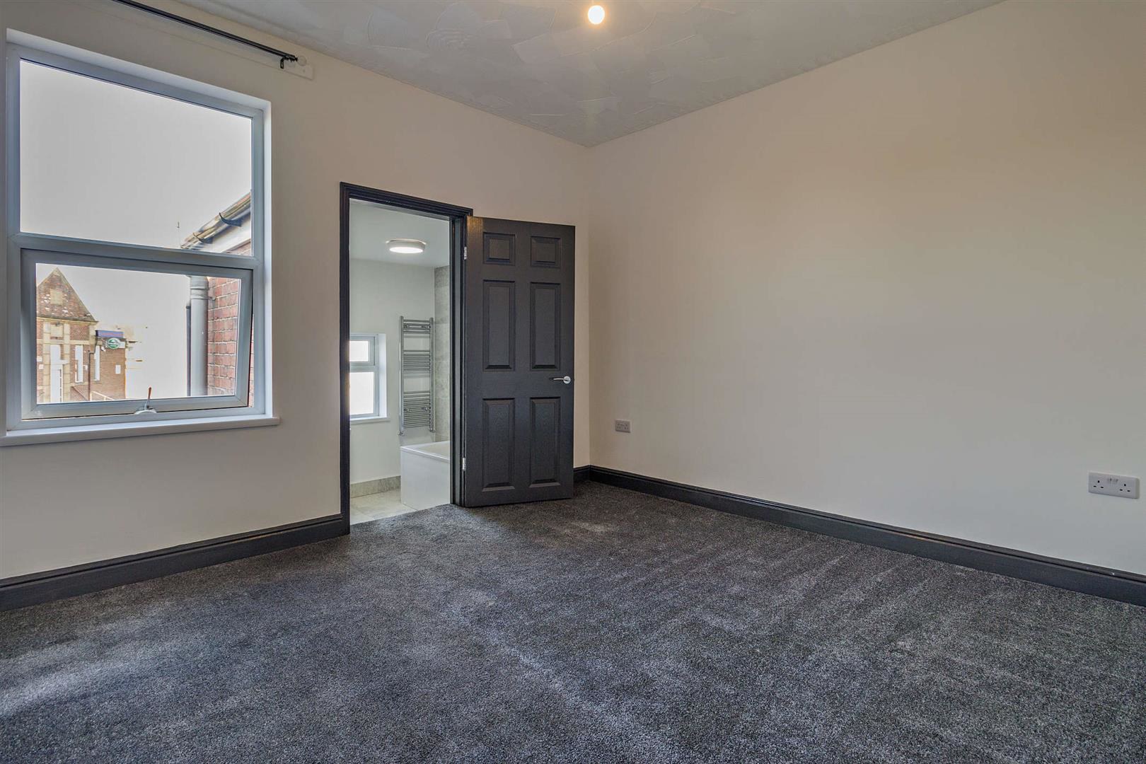 Bentley Road, Doncaster, photo 8