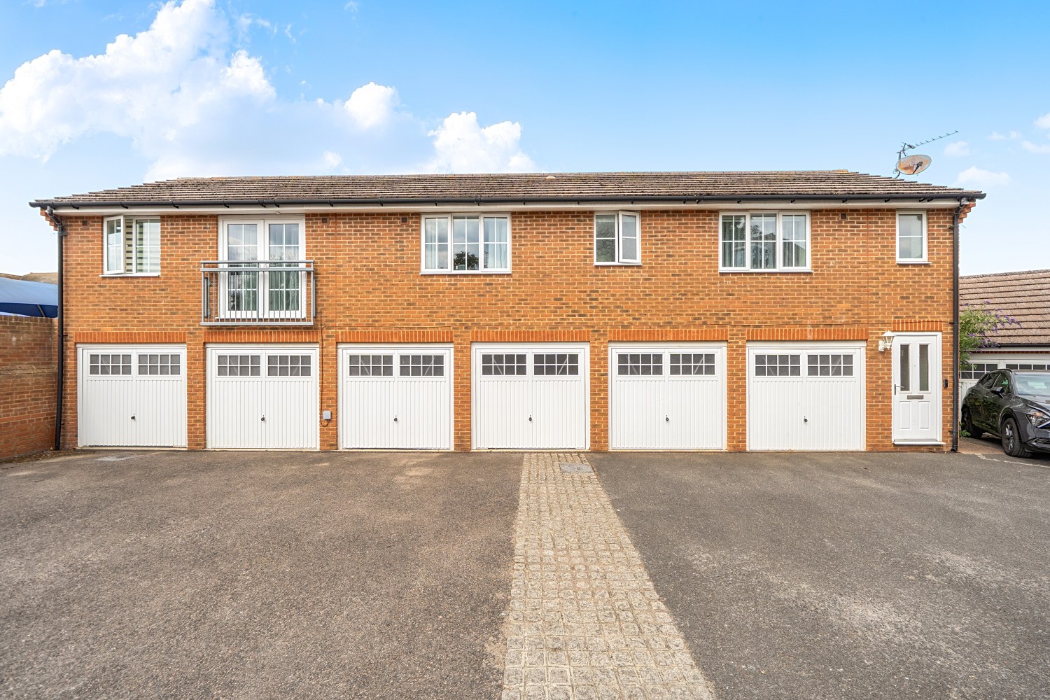 Cuddington Avenue, Worcester Park, Surrey, KT4, photo 10