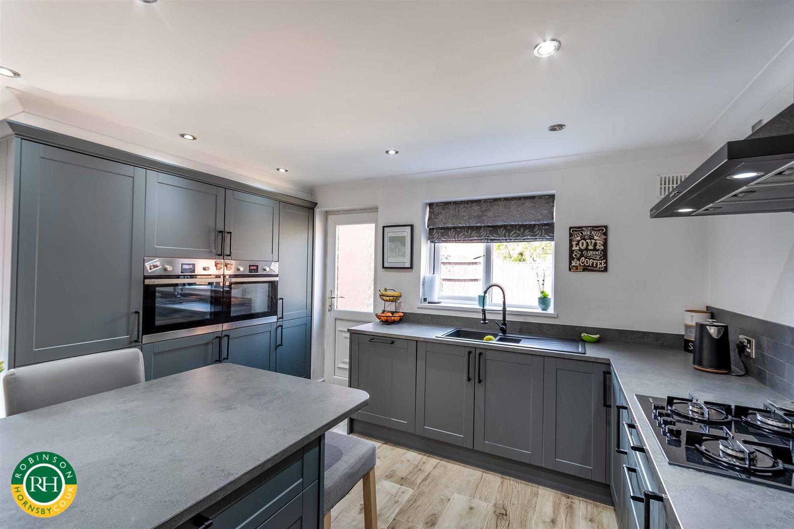 Perran Grove, Cusworth, Doncaster, photo 4