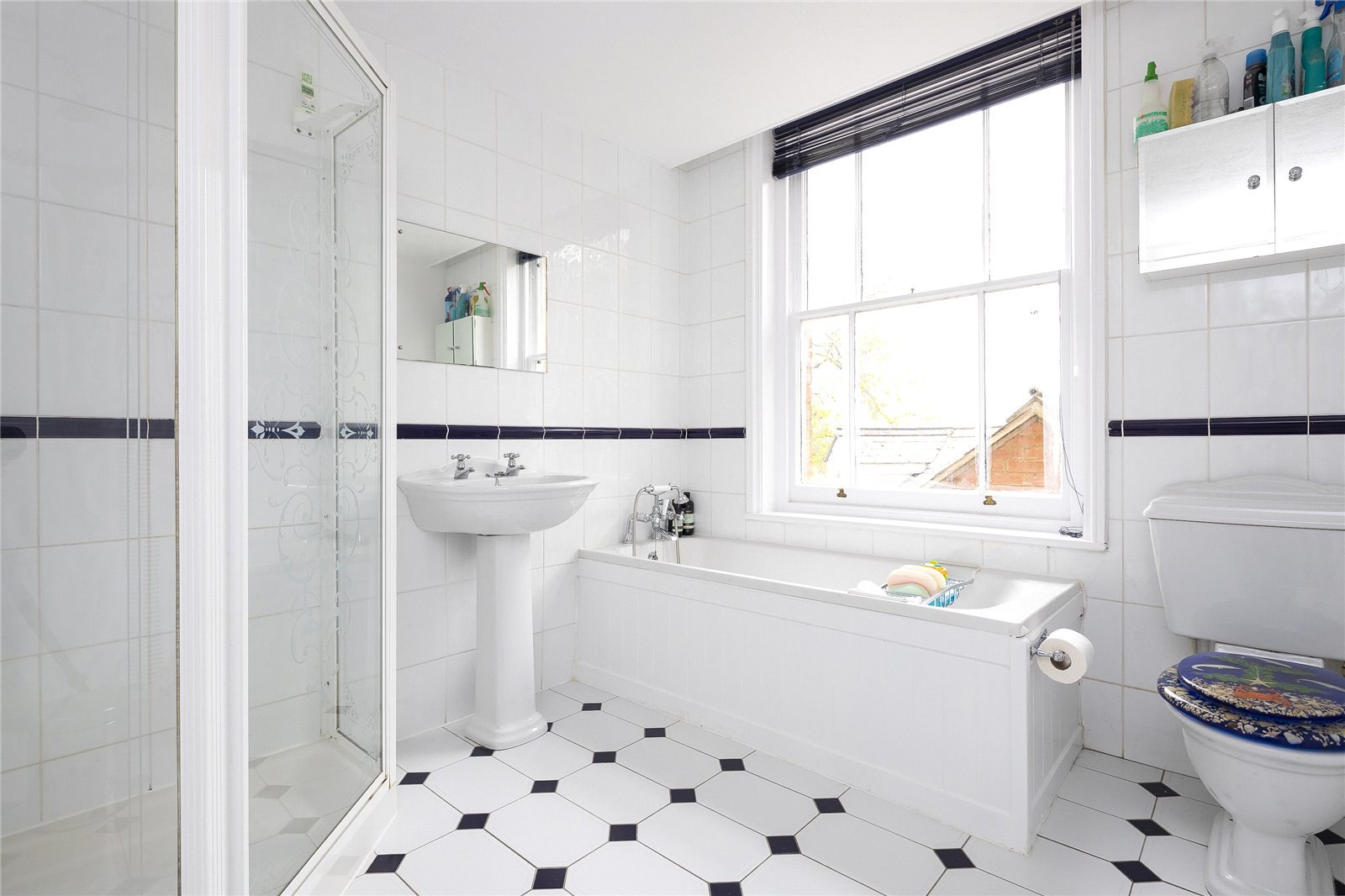 Stratford Road, Nash, Milton Keynes, Buckinghamshire, MK17, photo 16