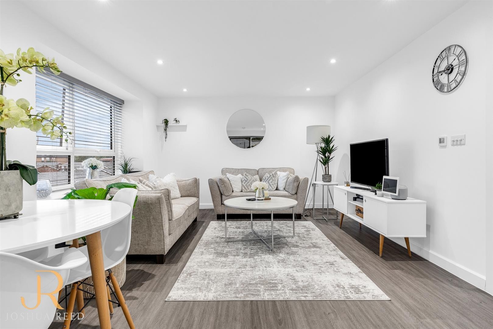 Lampits Hoddesdon