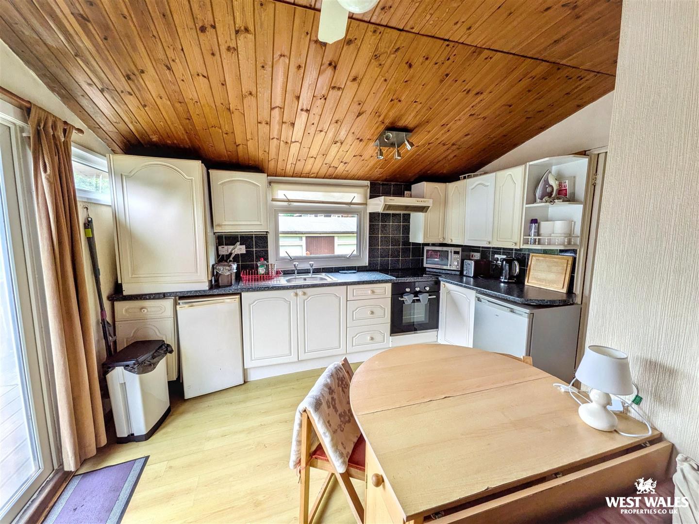 Llangain, Carmarthen, photo 3