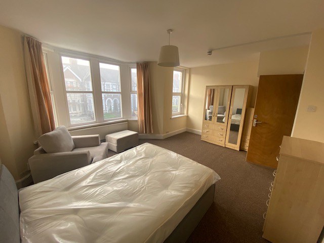 Whitchurch Road, Cardiff, CF14