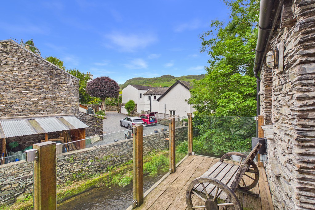 Main Street, Staveley, photo 5