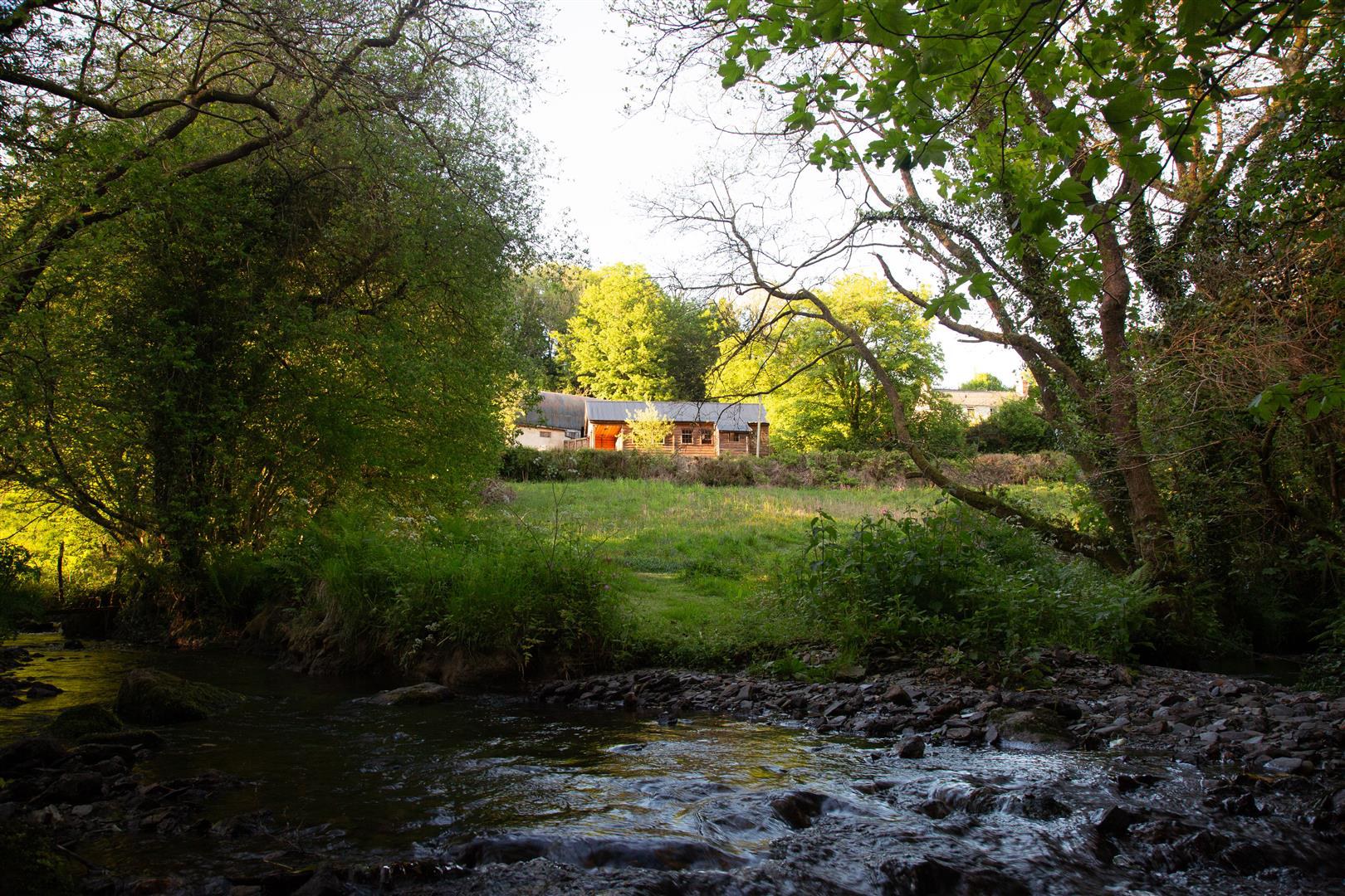 Login, Whitland, photo 20