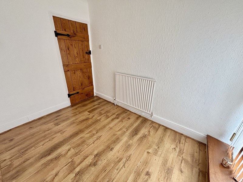 George Street, Pontardawe, Swansea., photo 18