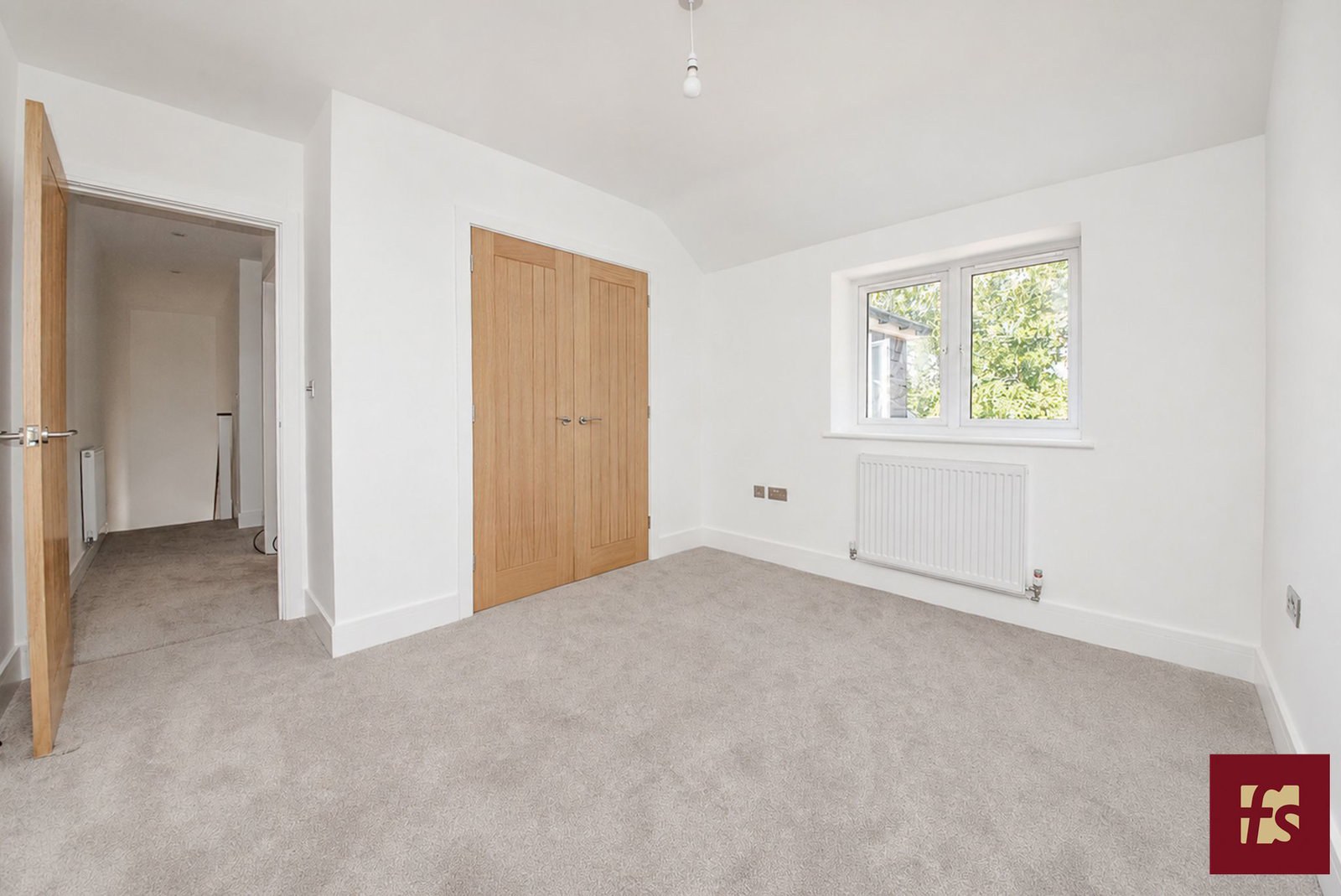 Hunters Mews, Hancombe Road, Sandhurst, Berkshire GU47 8NP, photo 10