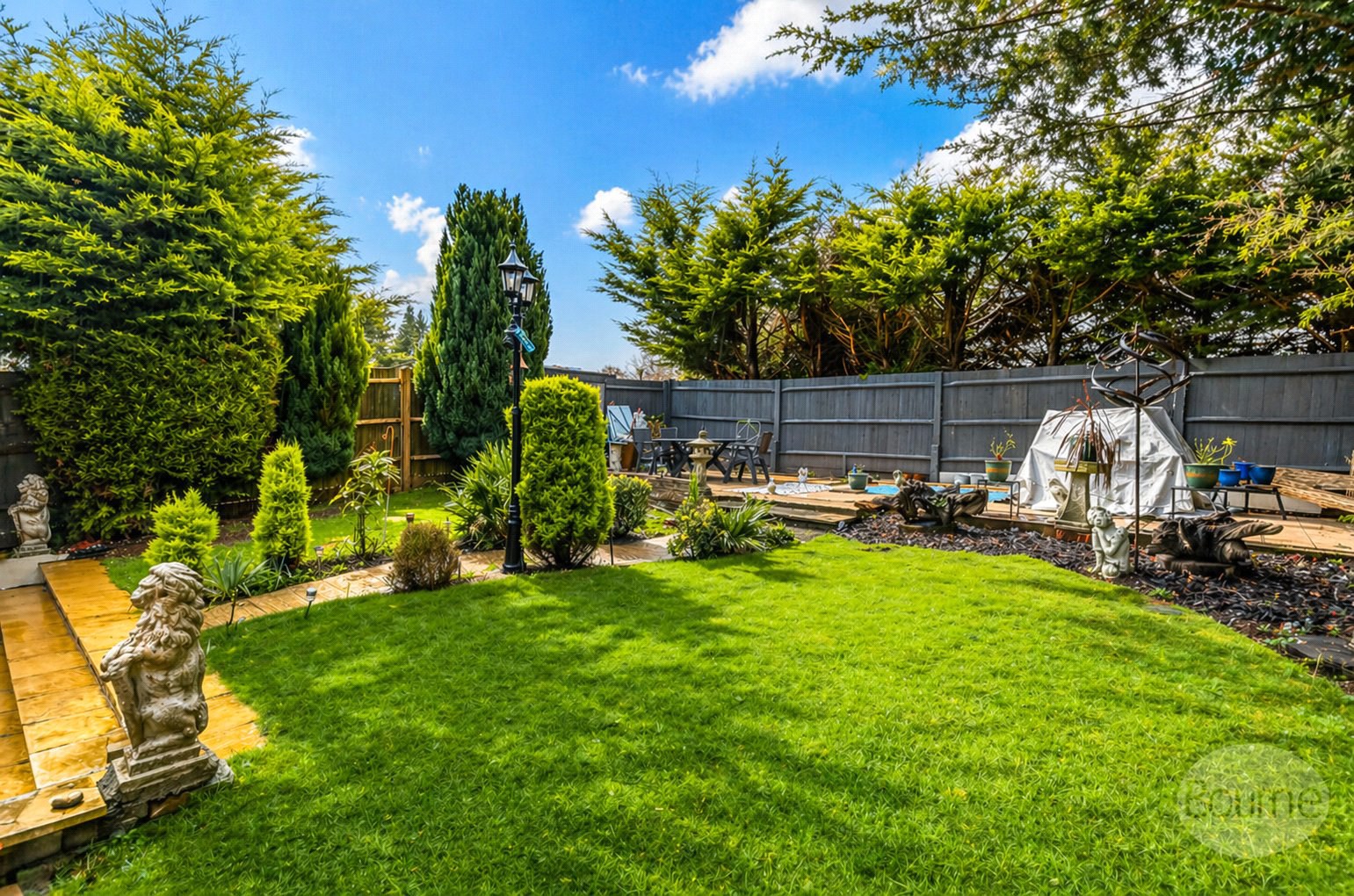 Frog Grove Lane, Wood Street Village, Guildford, Surrey, GU3, photo 2