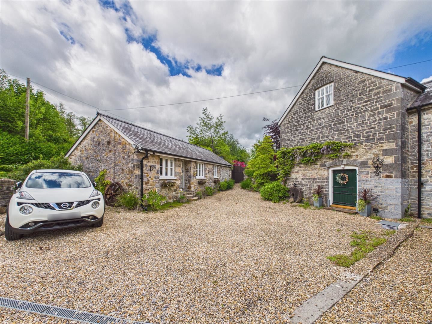 Llandybie, Ammanford