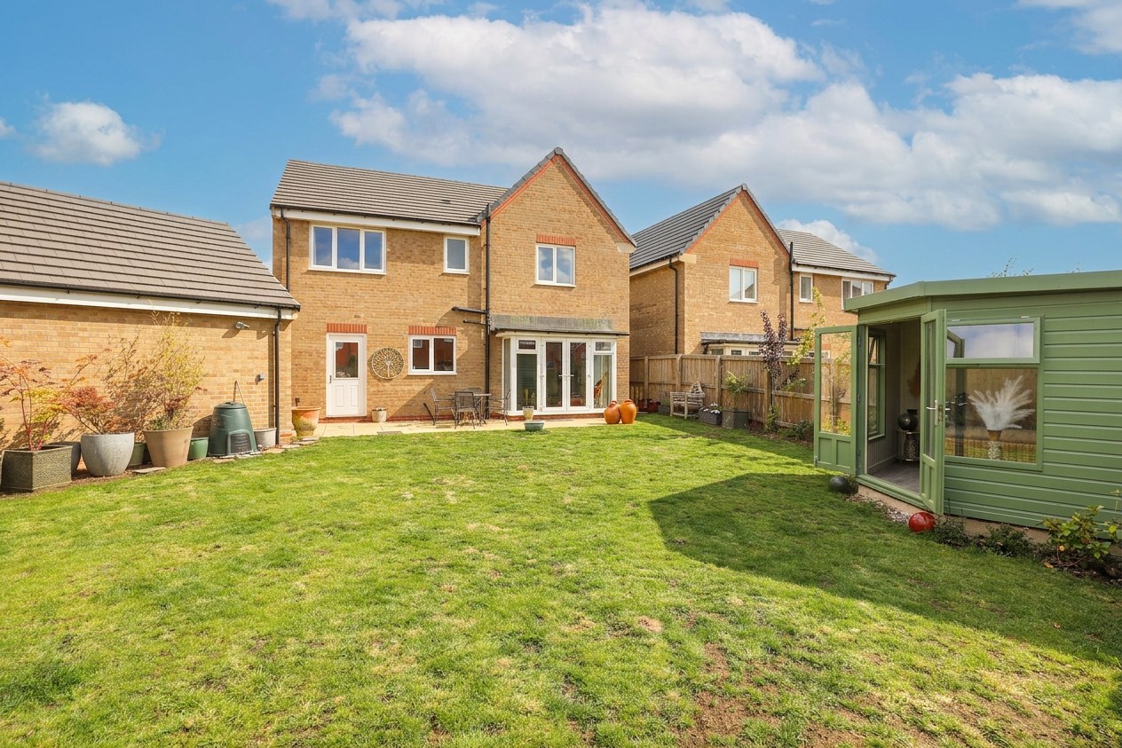 Damselfly Drive, Holmewood, S42, photo 31