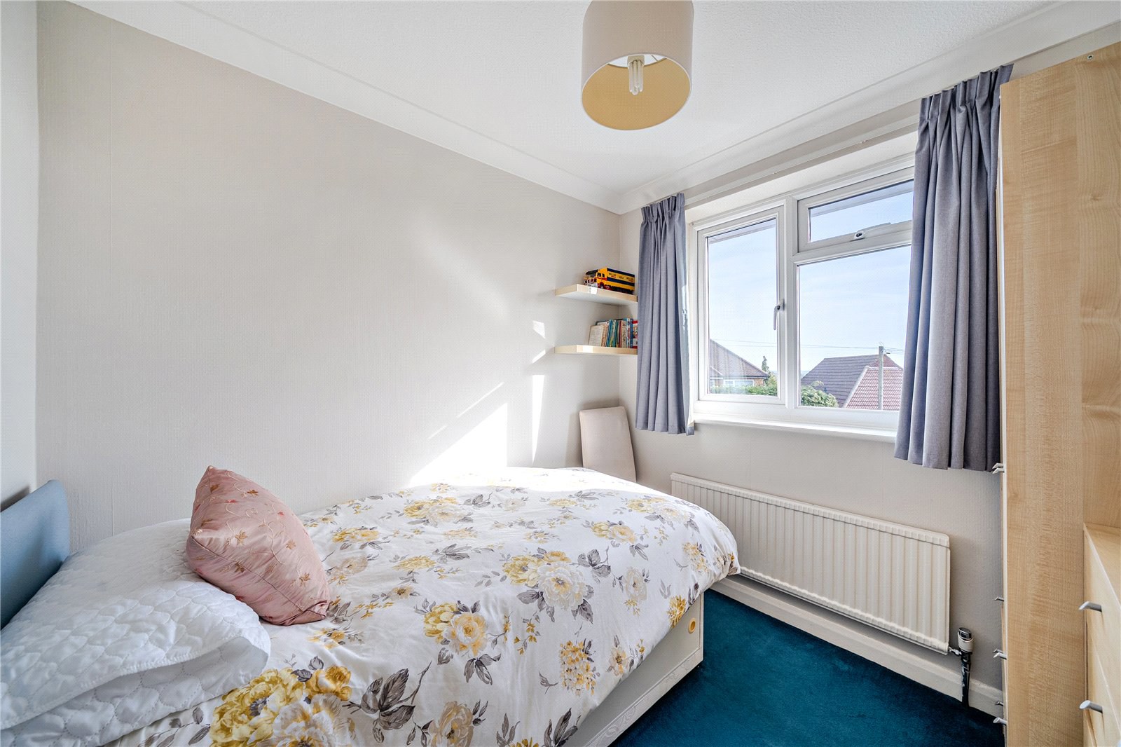Lower Guildford Road, Knaphill, Woking, Surrey, GU21, photo 6
