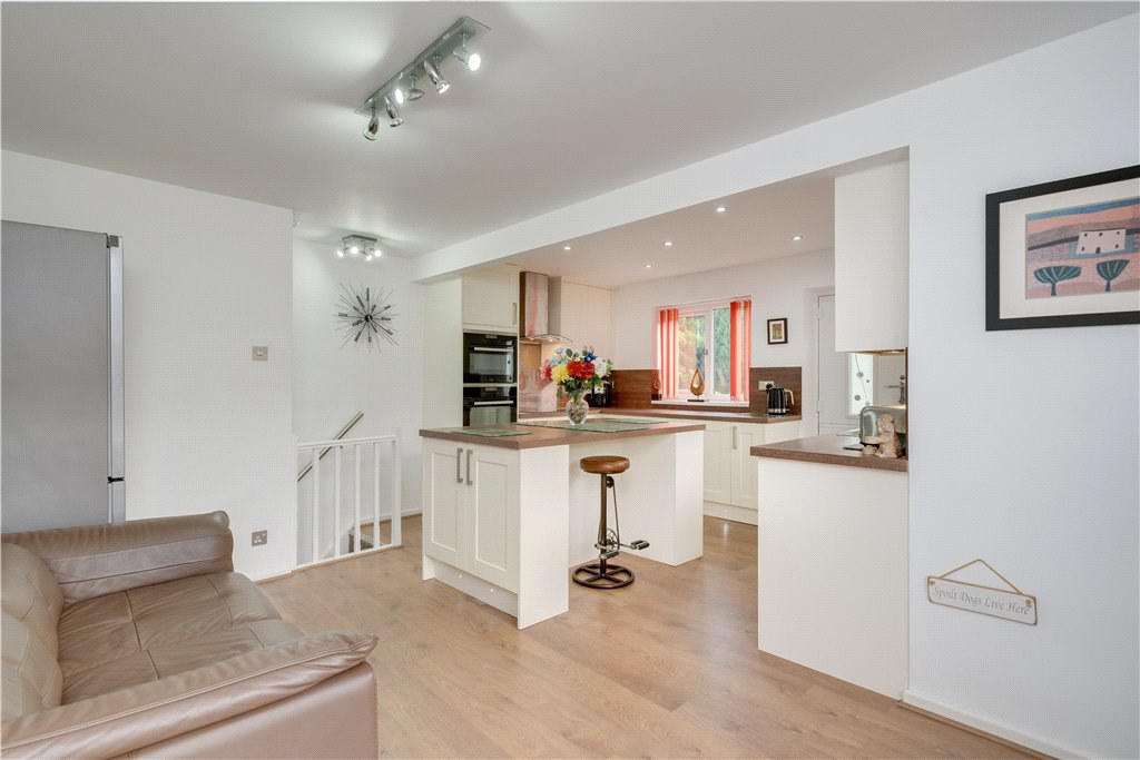 Hawkstone View, Guiseley, Leeds, West Yorkshire, LS20, photo 14