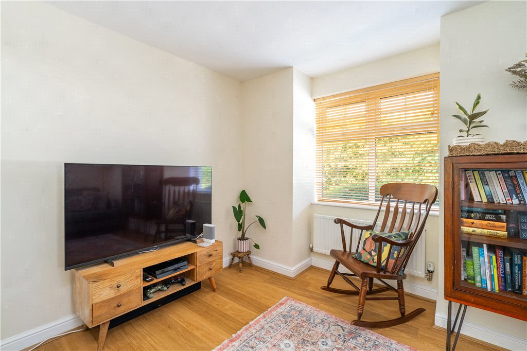 Kingsdale Avenue, Menston, Ilkley, West Yorkshire, LS29, photo 7