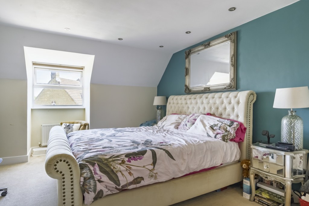 Avenue De Gien, Malmesbury, Wiltshire, SN16, photo 9
