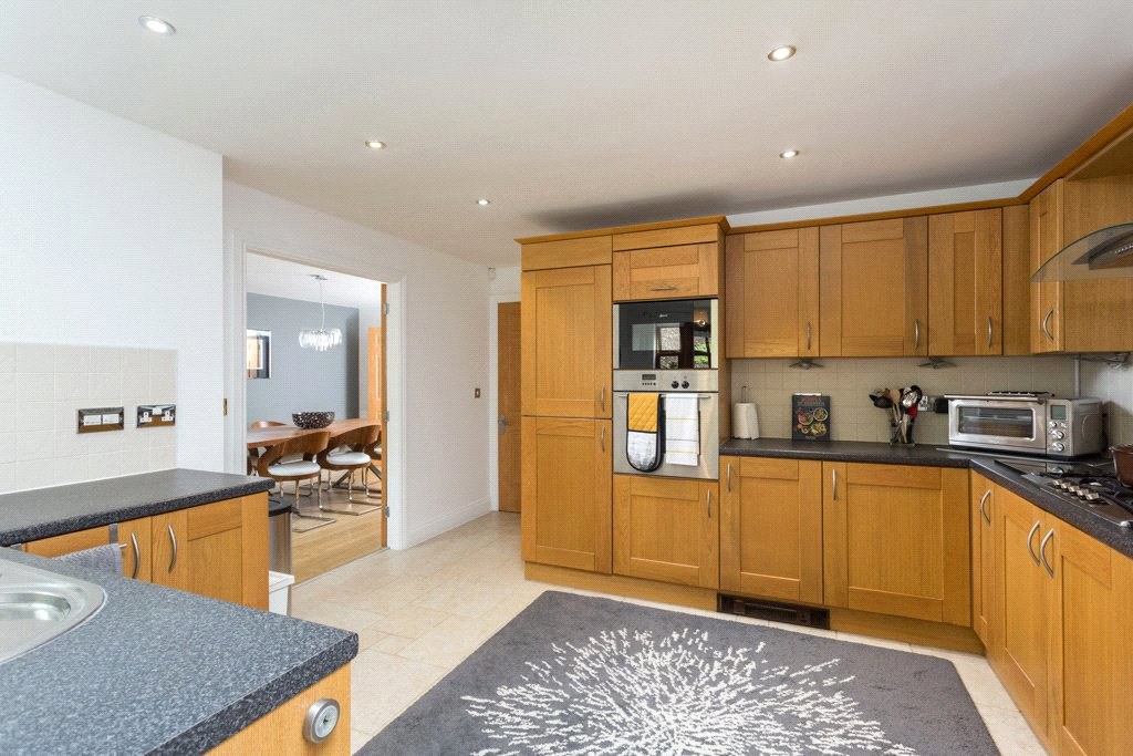 Beckside, Aberford, Leeds, West Yorkshire, LS25, photo 5