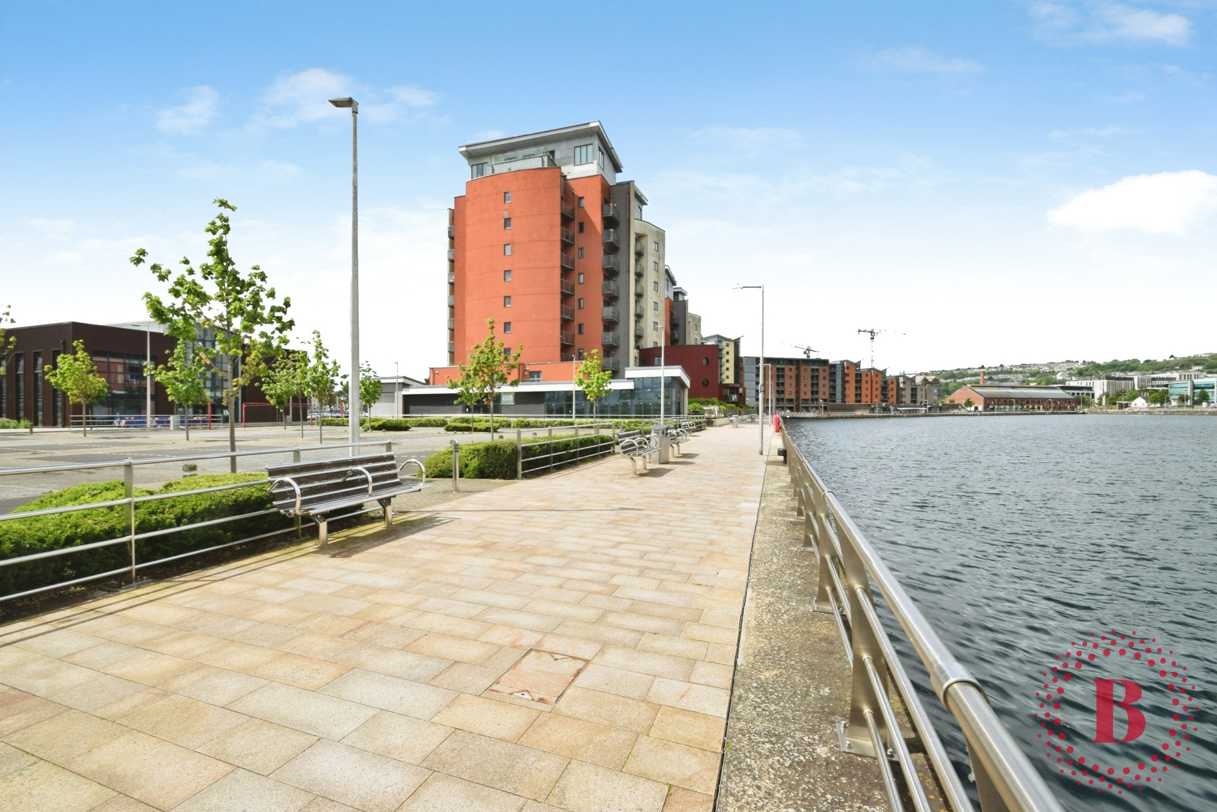South Quay, Waterfront, SA1, photo 2