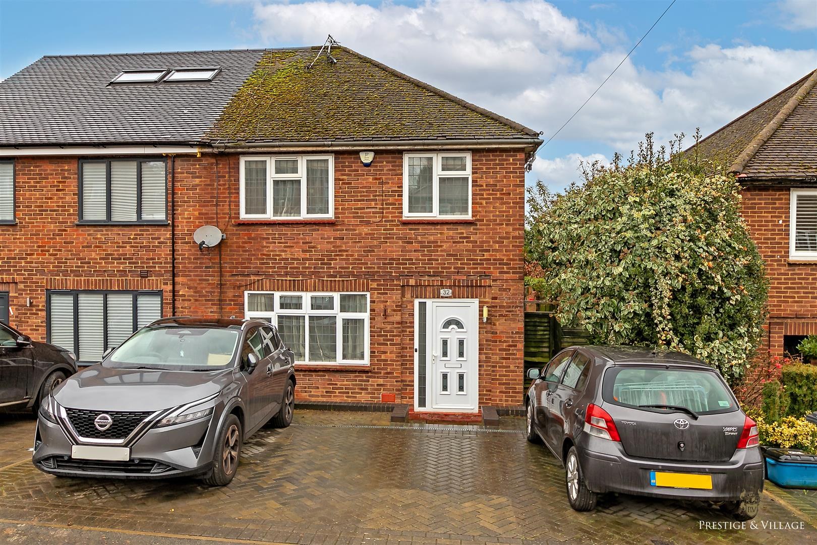 Masefield Avenue
