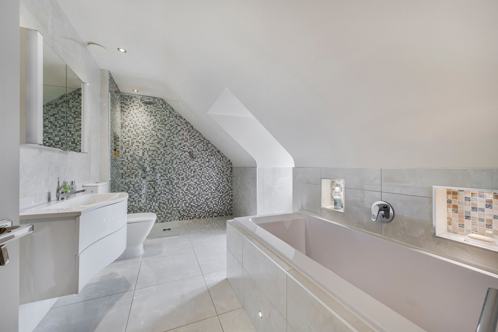 Carrwood, Hale Barns, WA15, photo 18