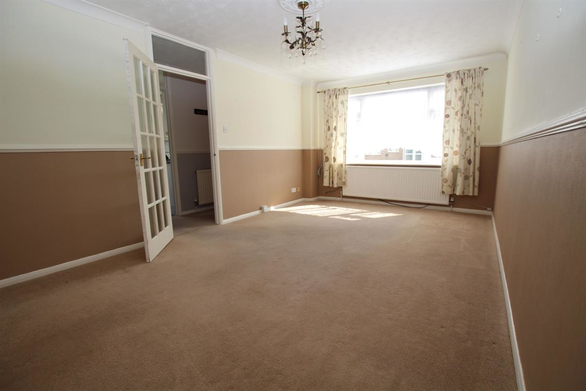 Fairlop Close, Clacton-on-Sea, photo 3