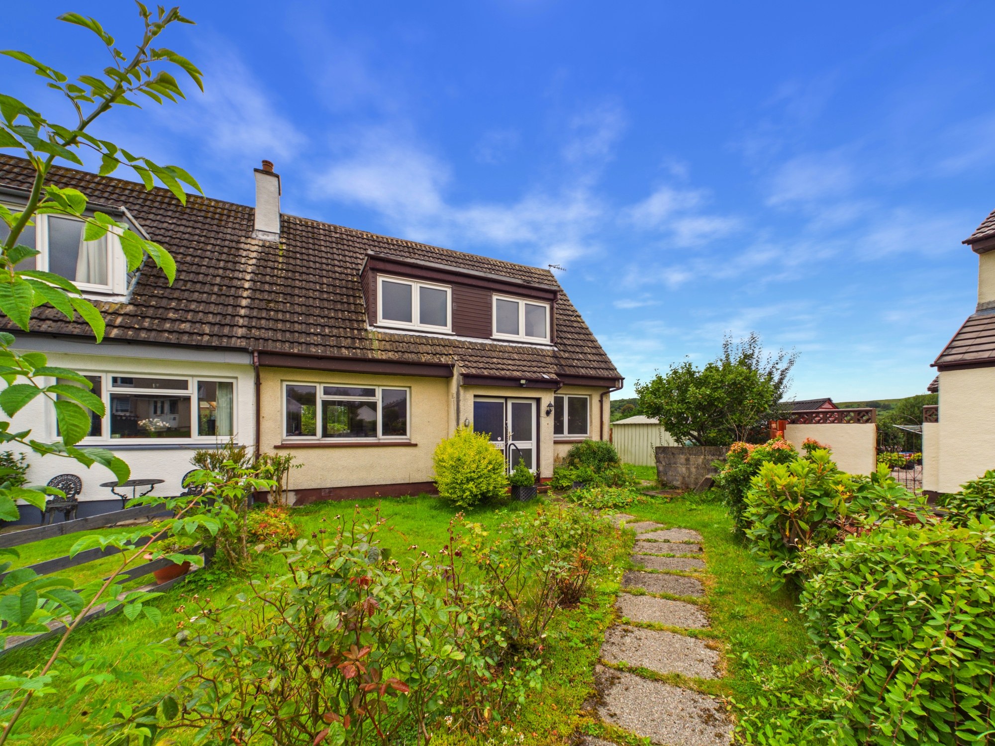 Lochnell Road