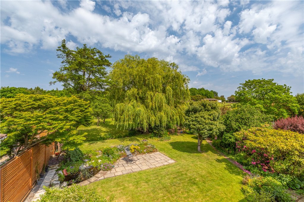 Ash Hill Drive, Leeds, West Yorkshire, LS17, photo 24