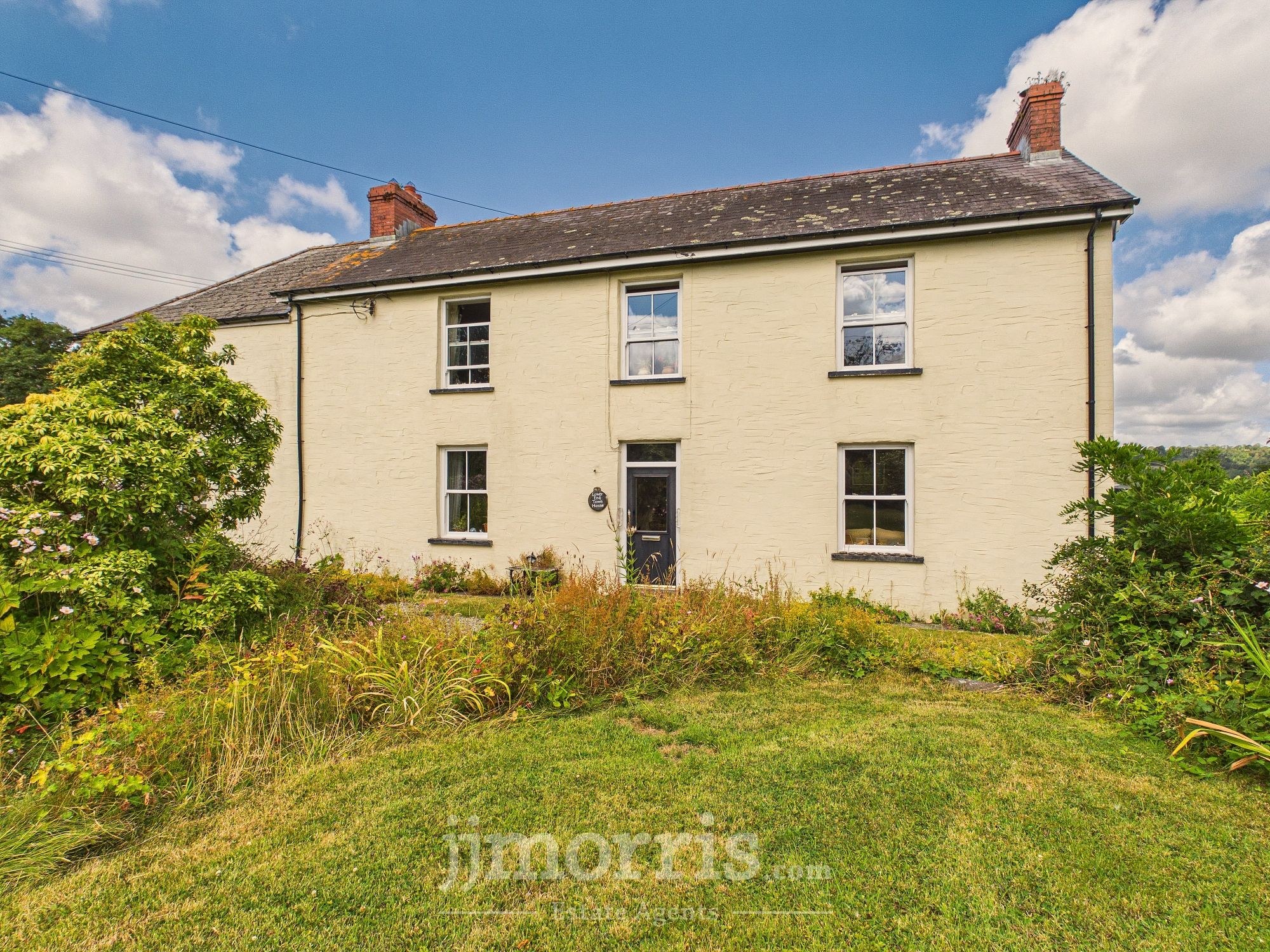 Lower End Town House