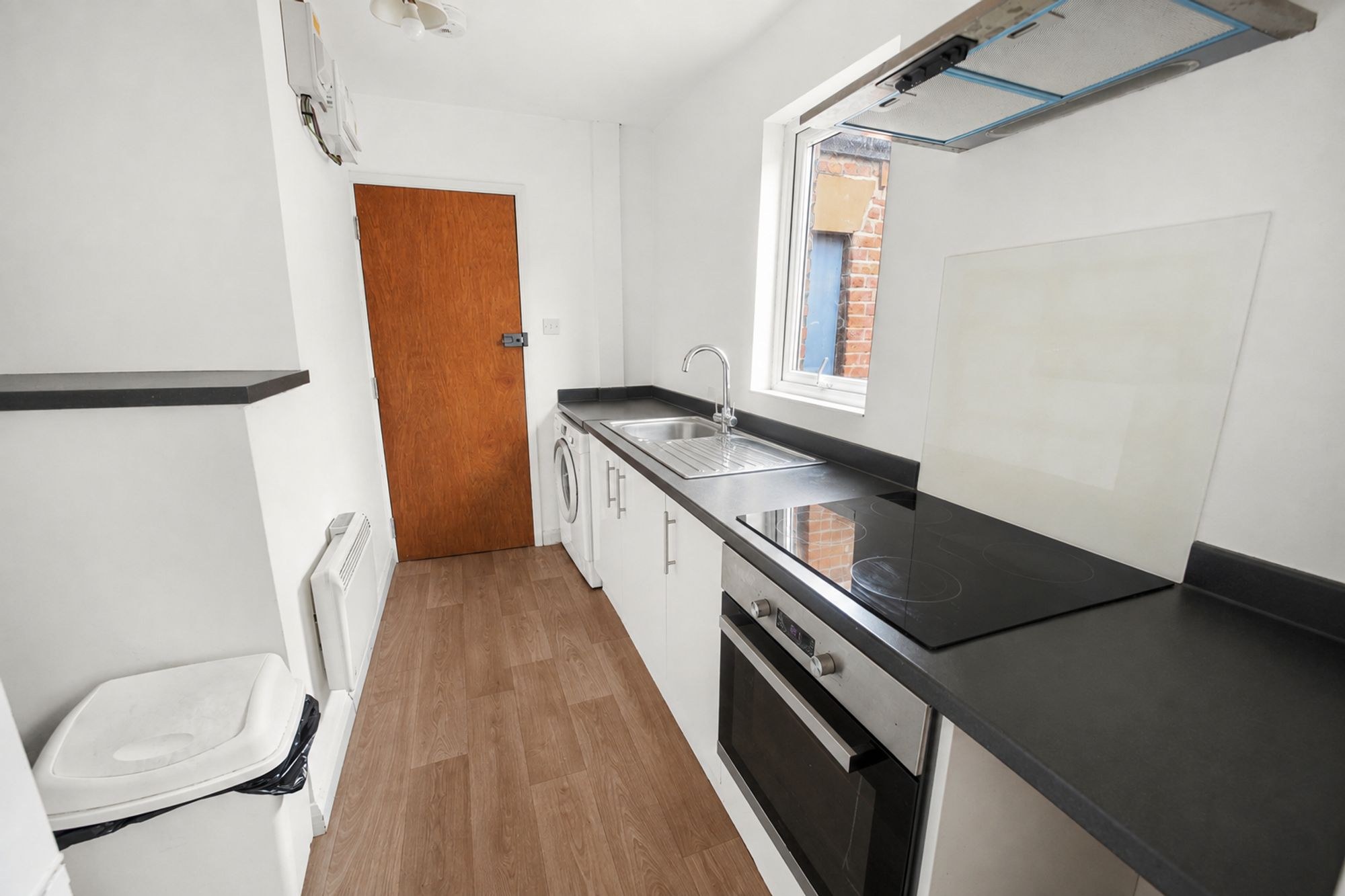 flat to rent in Grafton Street