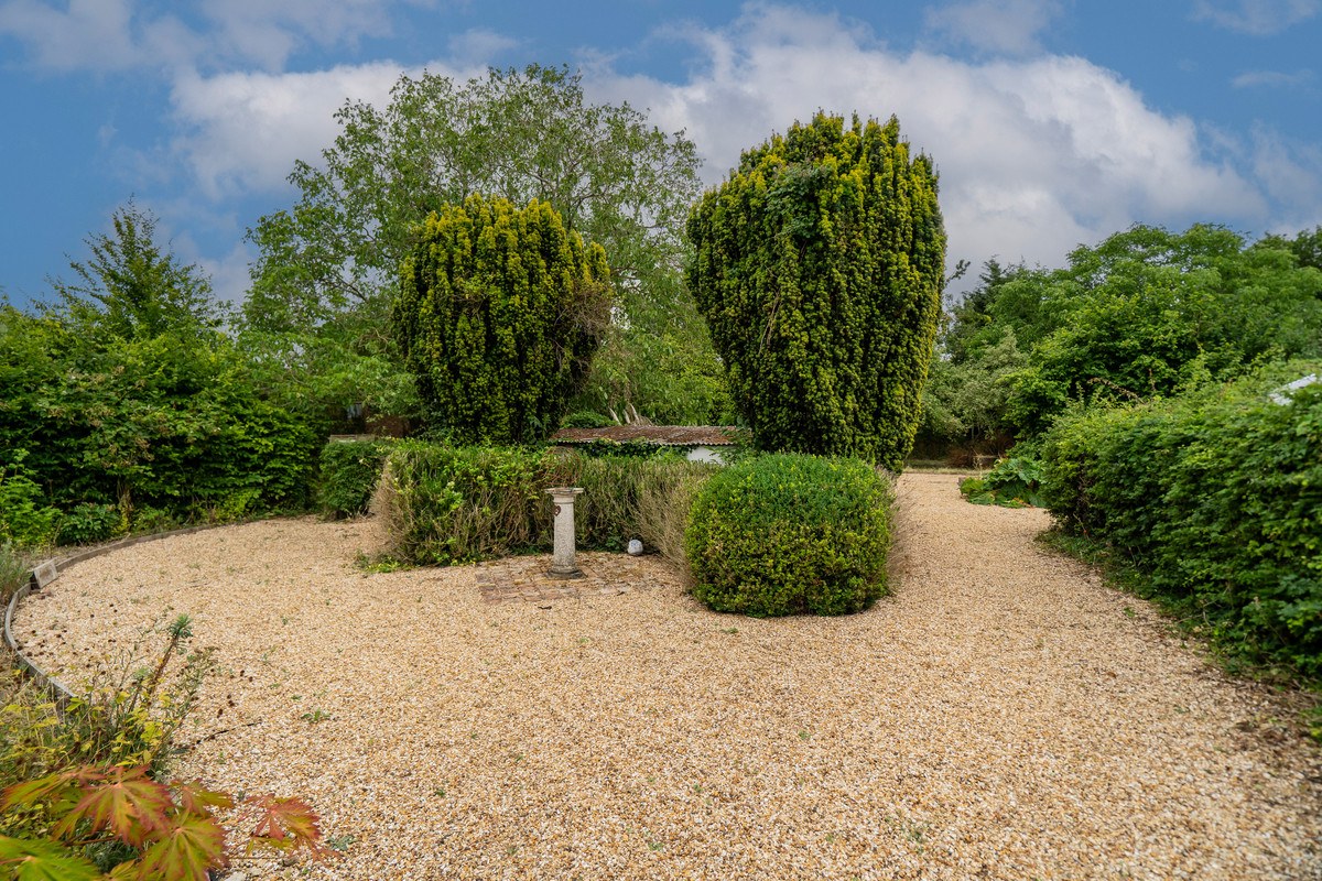 The Green, Woughton on the Green, Milton Keynes, MK6, photo 18