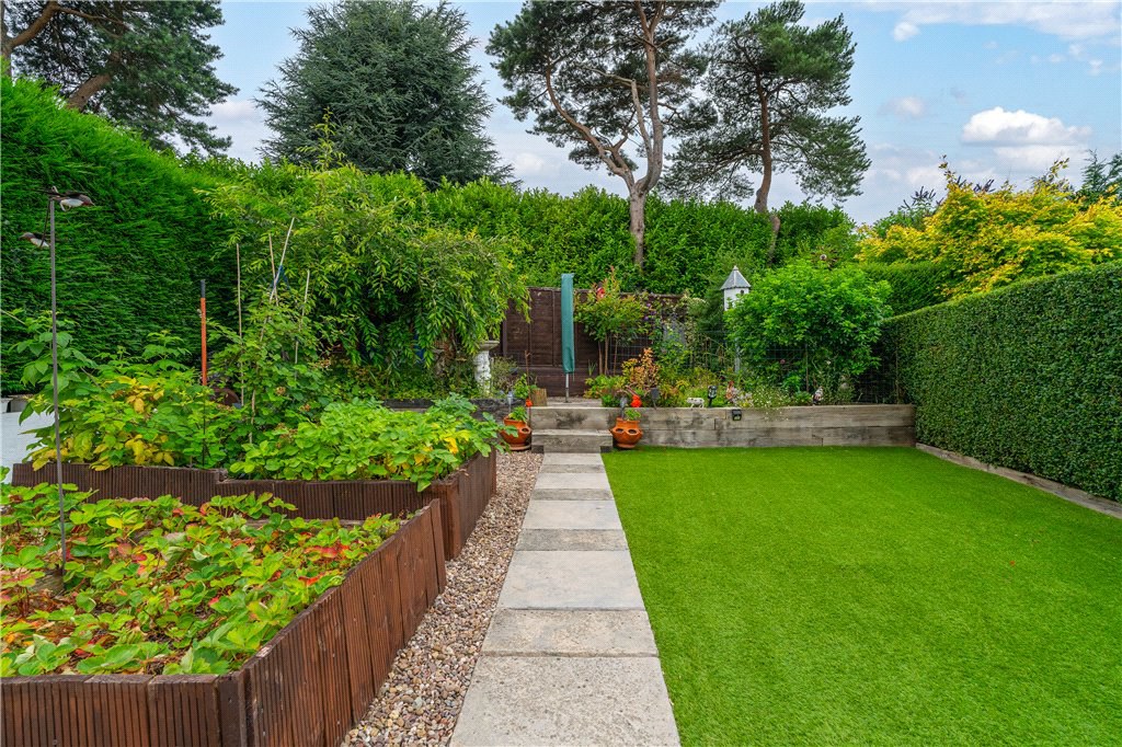 Strathallan Drive, Baildon, West Yorkshire, BD17, photo 21