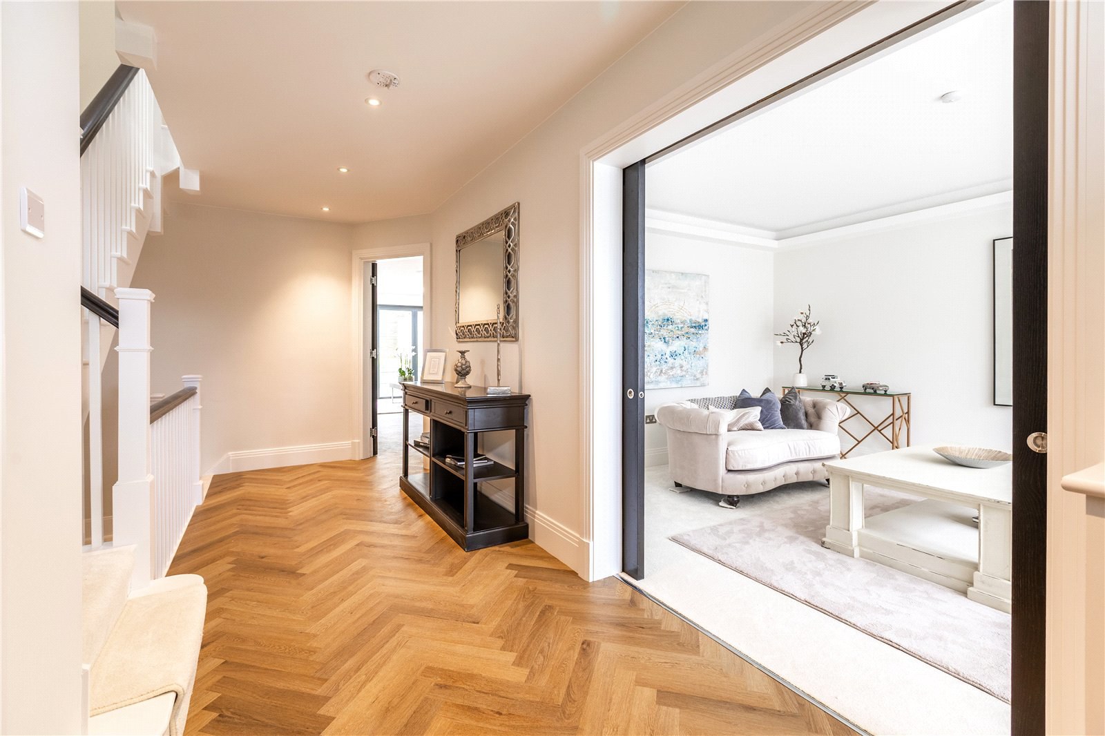 Oakshade Road, Oxshott, Leatherhead, Surrey, KT22, photo 11