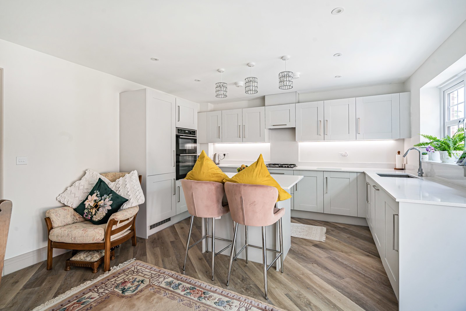 Goslings Place, Badshot Lea, Farnham, Surrey, GU9, photo 12
