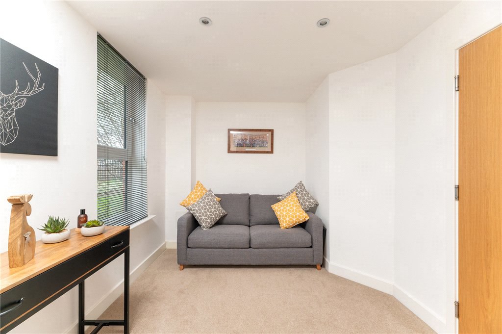 Finchdale Close, Wakefield, West Yorkshire, WF1, photo 14