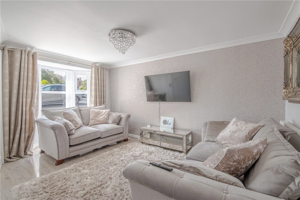 Hornbeam Close, Allerton, Bradford, West Yorkshire, BD15, photo 2