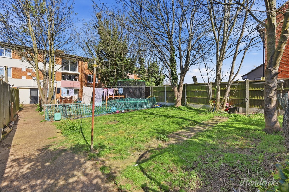 Delaware Road, Southend-on-sea, SS3 9, photo 16